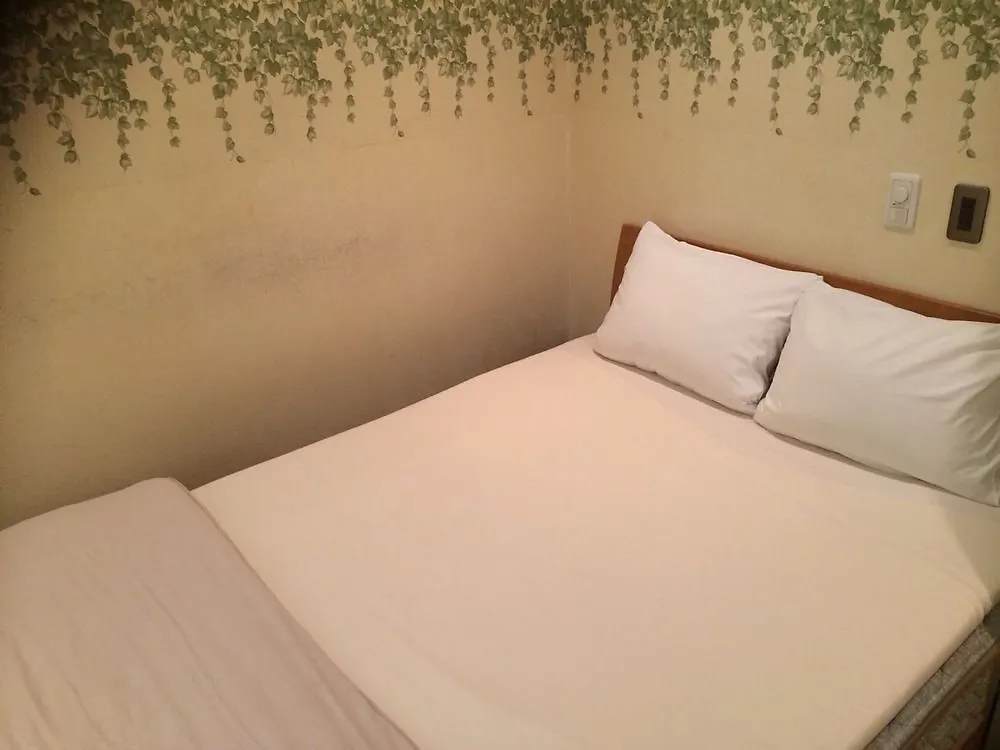 Uehonmachi Plaza Hotel (Adults Only) Osaka