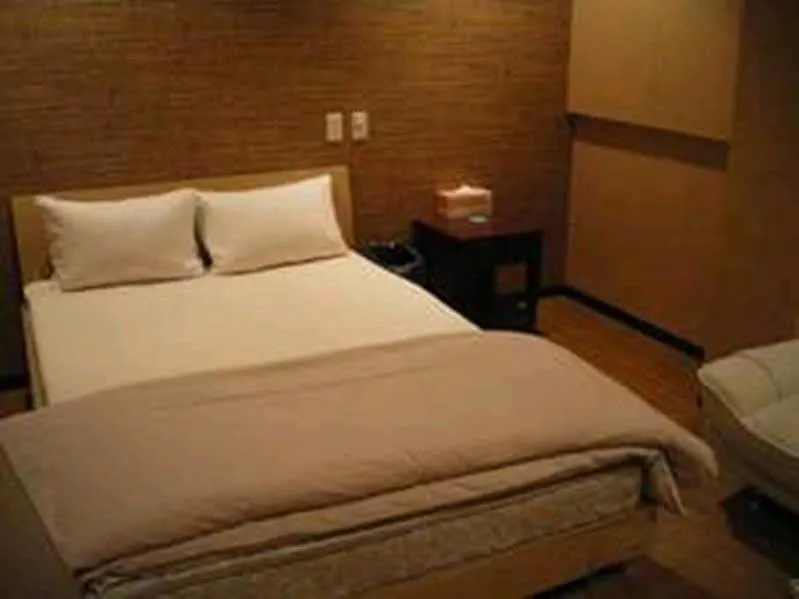 Uehonmachi Plaza Hotel (Adults Only) Osaka